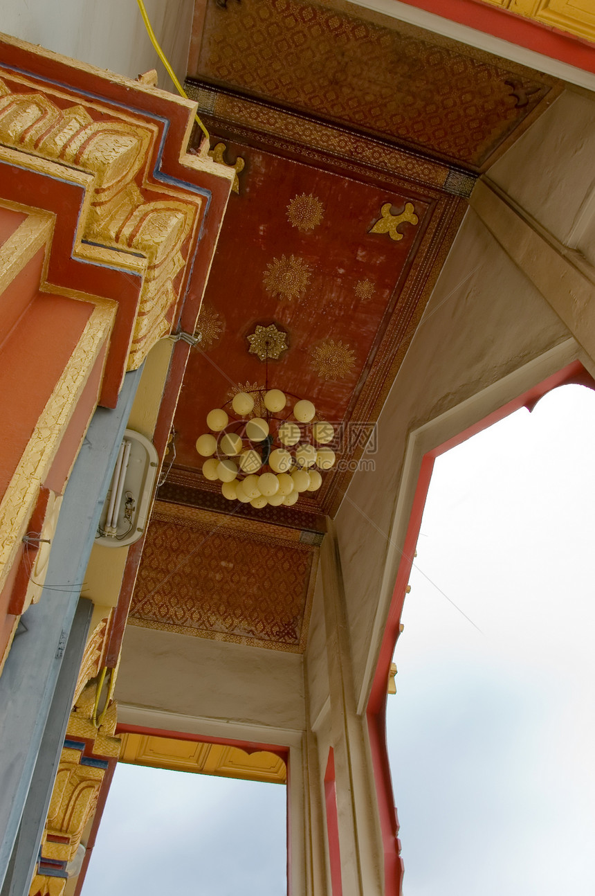 寺庙屋顶建筑佛教徒建筑学旅行旅游石头宗教金子天空文化图片