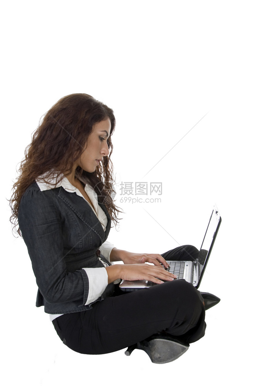 妇女拥有膝上型电脑图片