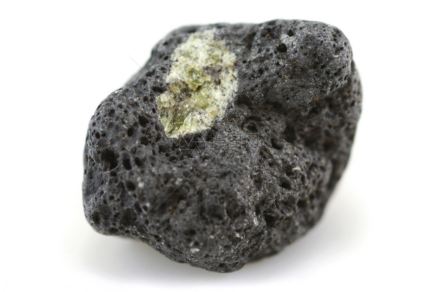 极水晶和熔岩岩岩图片