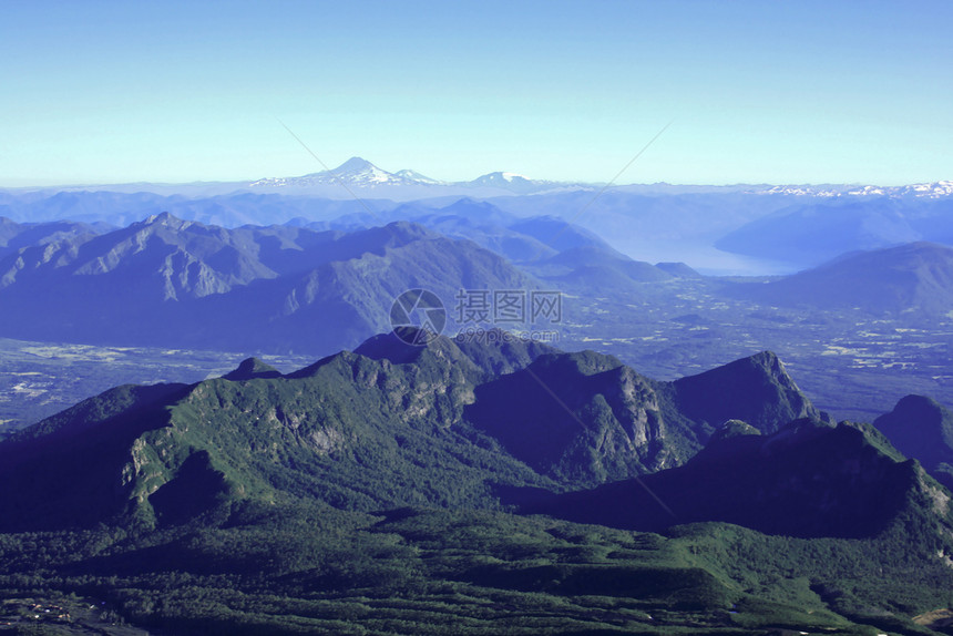 离顶部几英里胜利滑雪全景爬坡地平线冥想步幅强者普孔登山者图片