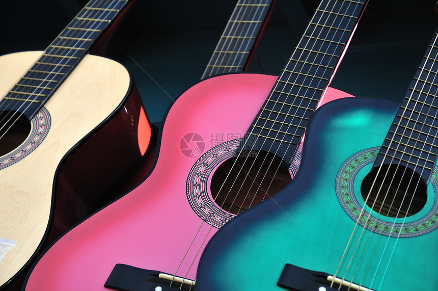 墨西哥吉他字符串绿色店铺仪器音乐纪念品市场粉色文化传统图片
