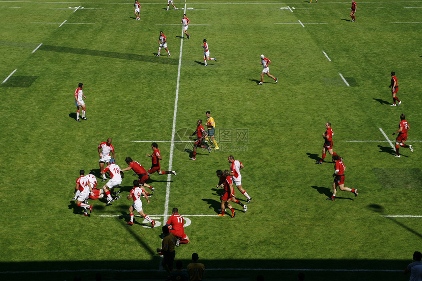 橄榄球胜利运动球员挑战椭圆形游戏体育场男人团体球赛图片