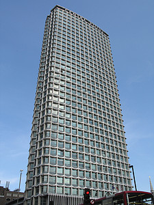 现代建筑城市蓝色天空摩天大楼玻璃背景图片