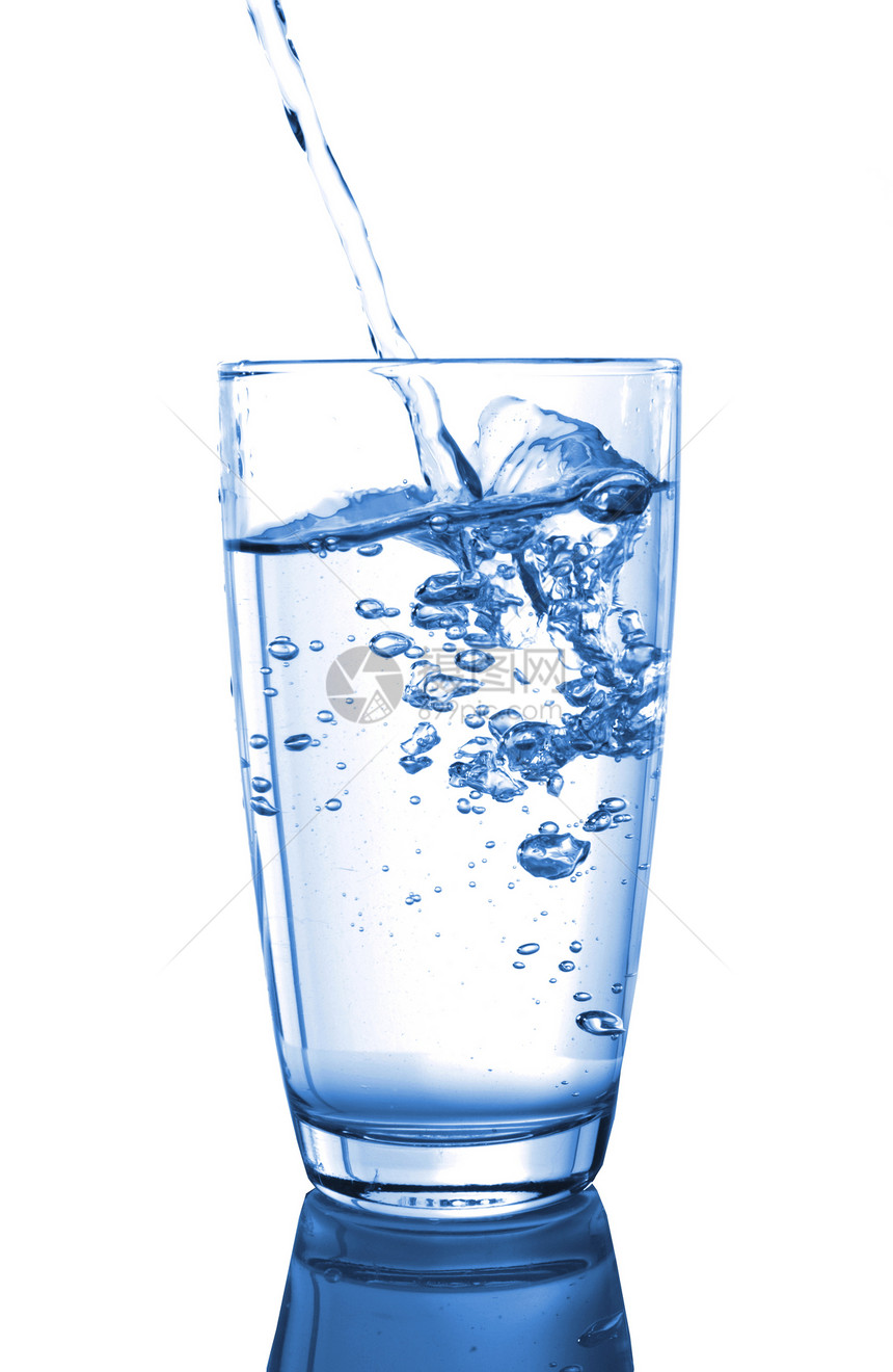 冰冰水飞溅饮料立方体蓝色食物杯子生活瓶子白色健康图片
