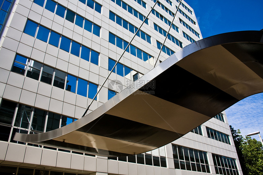 鹿特丹办公塔摩天大楼建筑学不锈钢城市商业窗户公司职场建筑玻璃图片