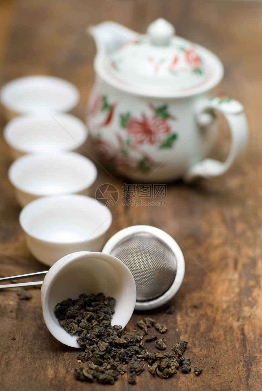 绿色中国茶过滤器木头杯子食物茶壶文化宏观茶点饮料草本植物图片