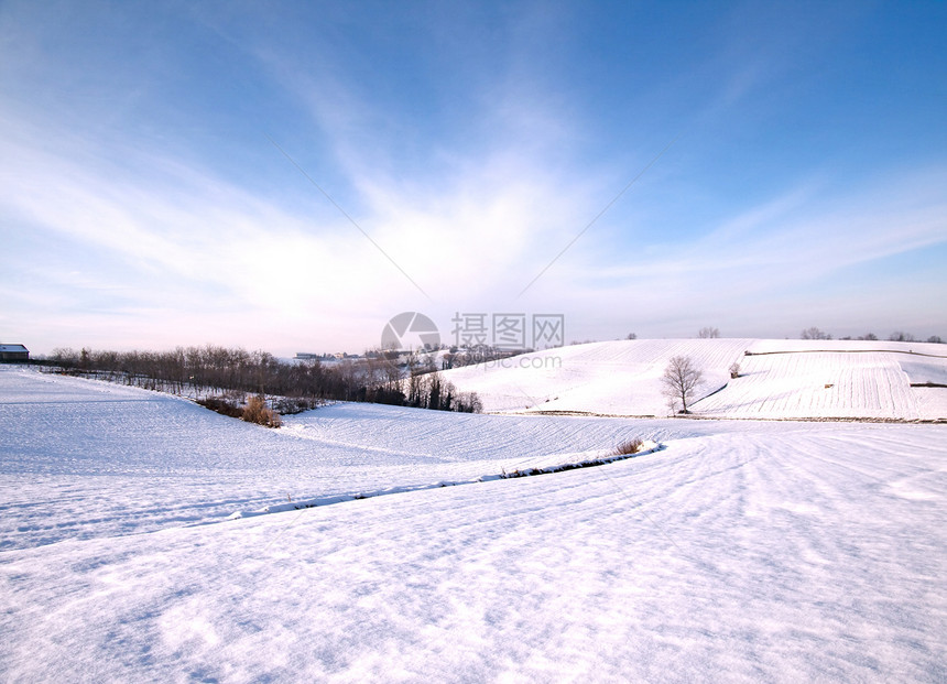 下雪景场景路线小路旅行蓝色暴风雪途径脚印踪迹场地图片