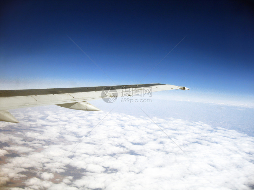 翅膀旅行运输地球飞行土地地平线飞机空气车辆天空图片