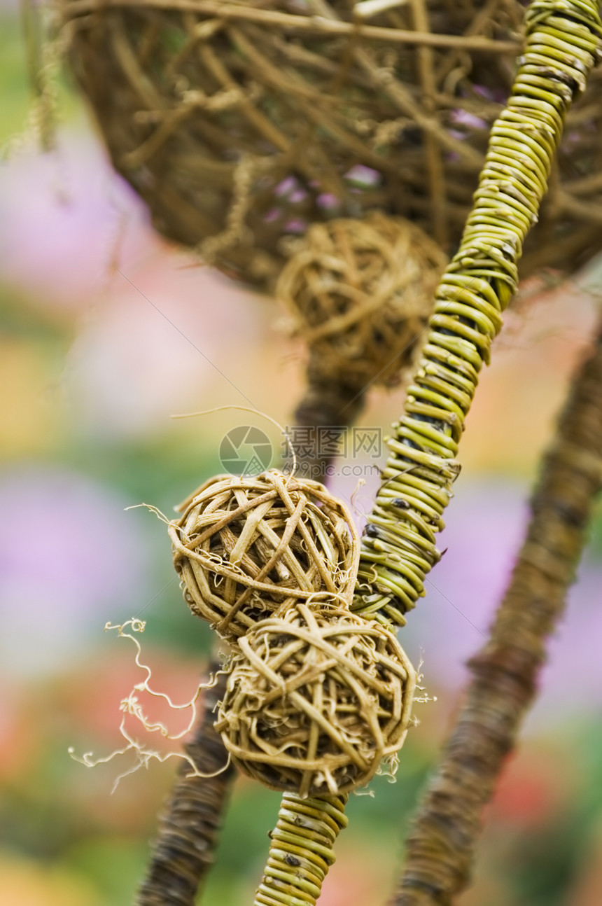 装饰尾木的装饰花束作品艺术竹子稻草艺术品圆圈植物图片