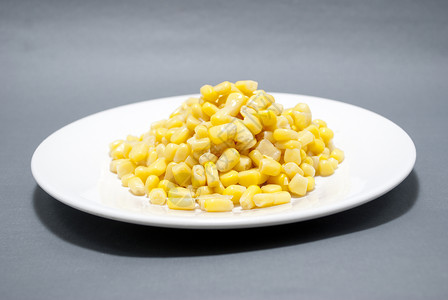玉米谷物饮食杯子宏观食物厨房白色背景图片