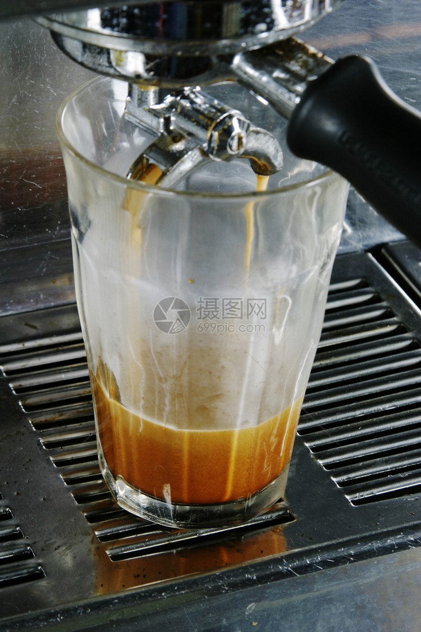 双拿铁拿铁玻璃咖啡馆饮料蒸汽咖啡师咖啡咖啡厅机器咖啡店图片