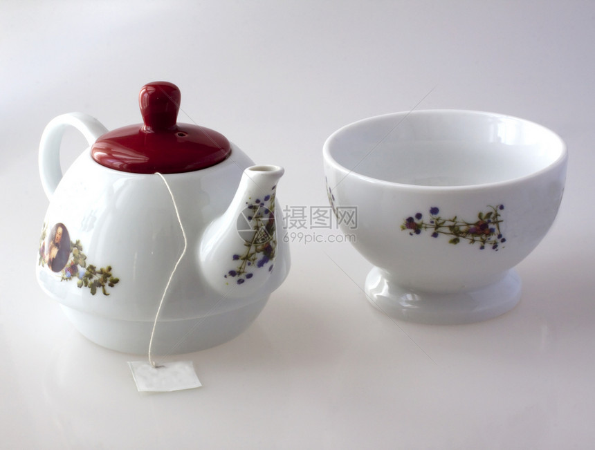茶黑色茶壶杯子饮料英语白色茶碗图片