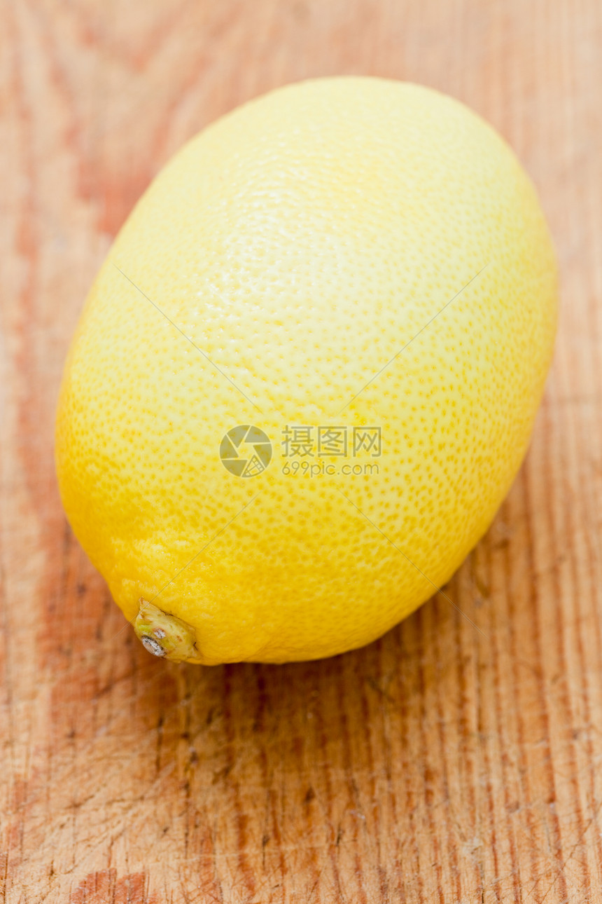 纯一整柠檬图片