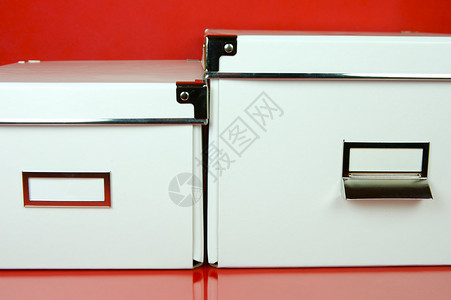 储存箱贮存解决方案红色盒子白色背景图片