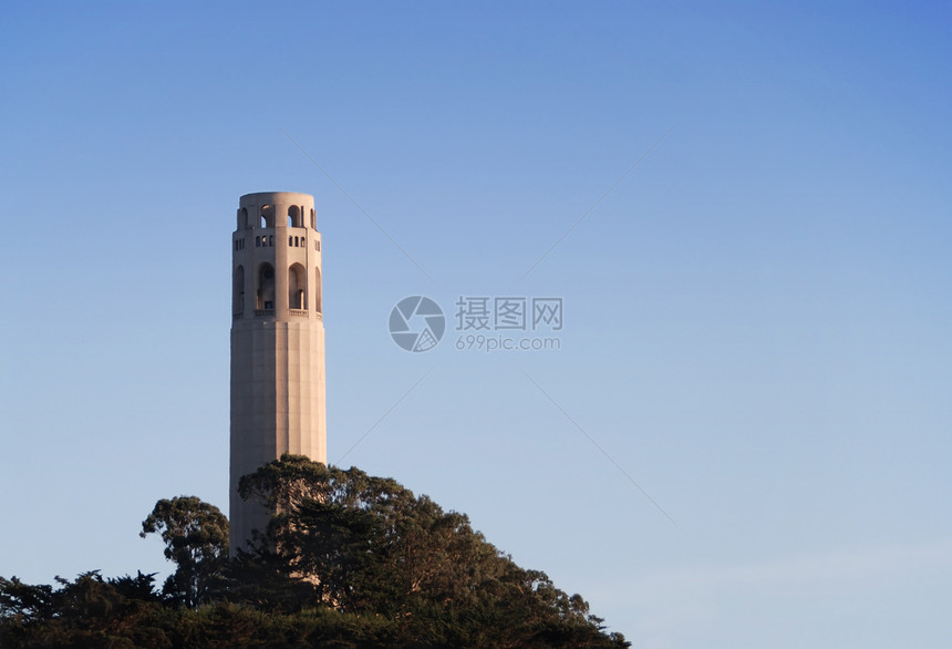 旧金山科伊特塔地标旅行建筑历史天空景观纪念碑游客建筑学假期图片