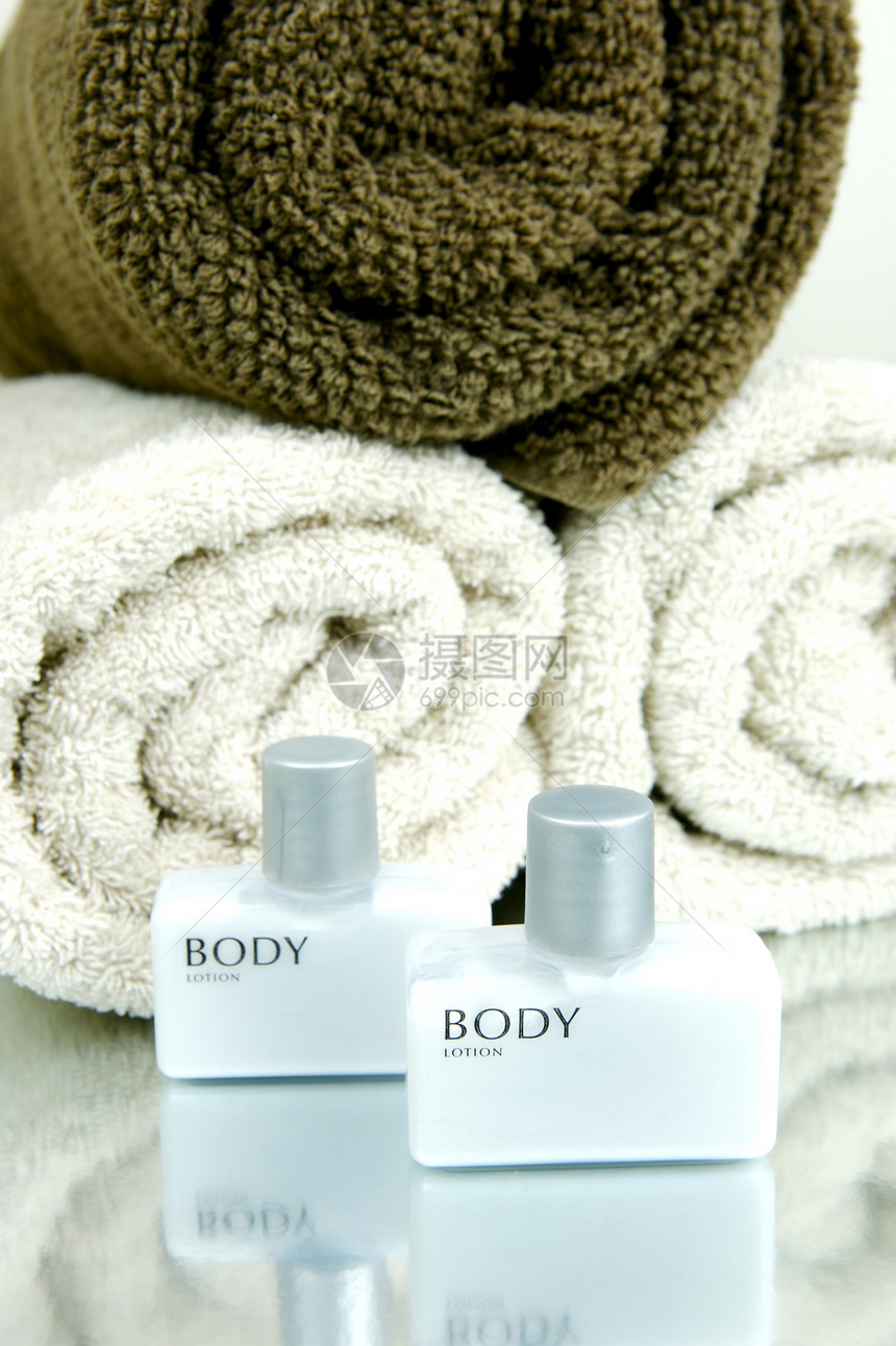 毛发和身体凝胶洗剂产品洗发水淋浴浴室瓶子护发素肥皂洗澡图片