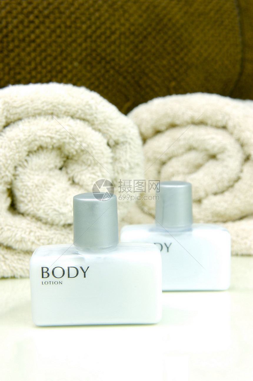 毛发和身体洗发水洗剂酒店凝胶洗澡肥皂浴室温泉毛巾瓶子图片