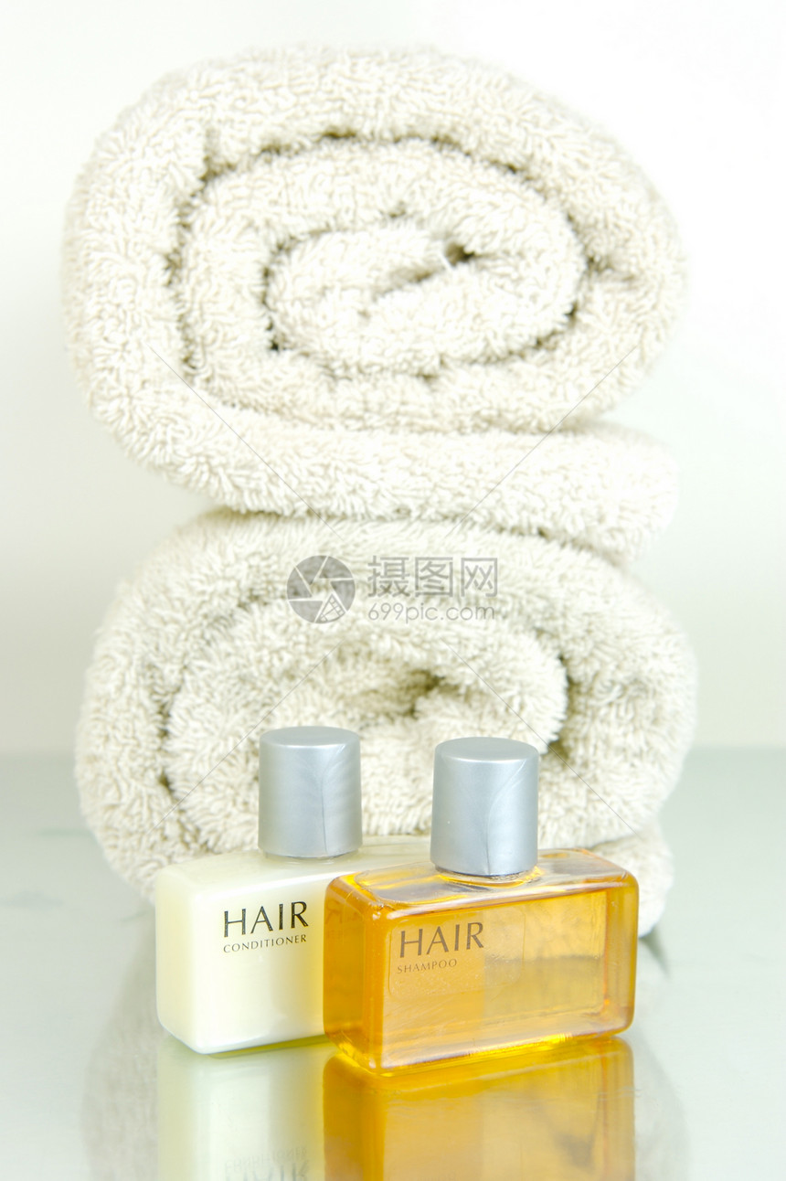 毛发和身体瓶子洗澡凝胶洗发水白色护发素淋浴洗剂产品肥皂图片
