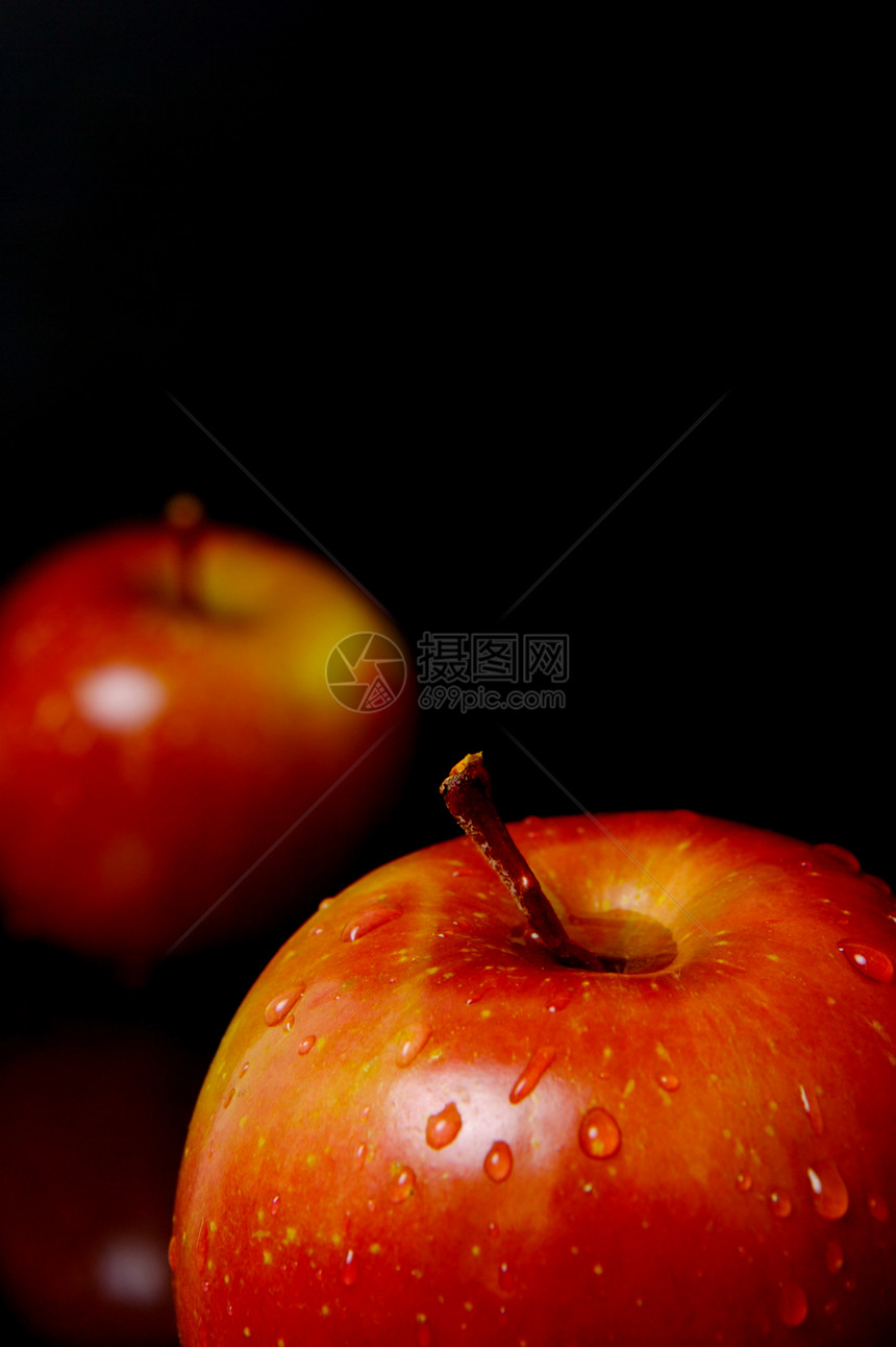 红苹果红色黑色食物图片