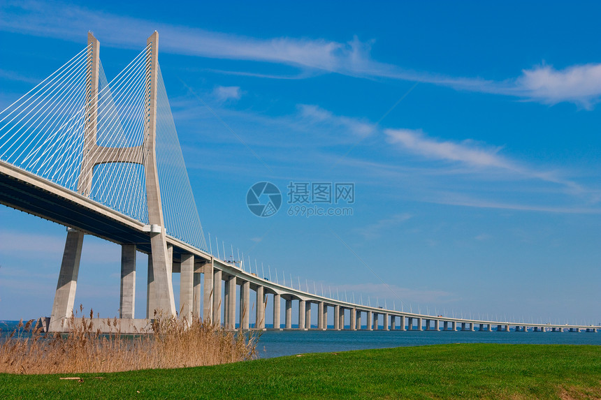 桥里斯本的景象水泥旅游风景明信片蓝色晴天日光途径通道板条图片