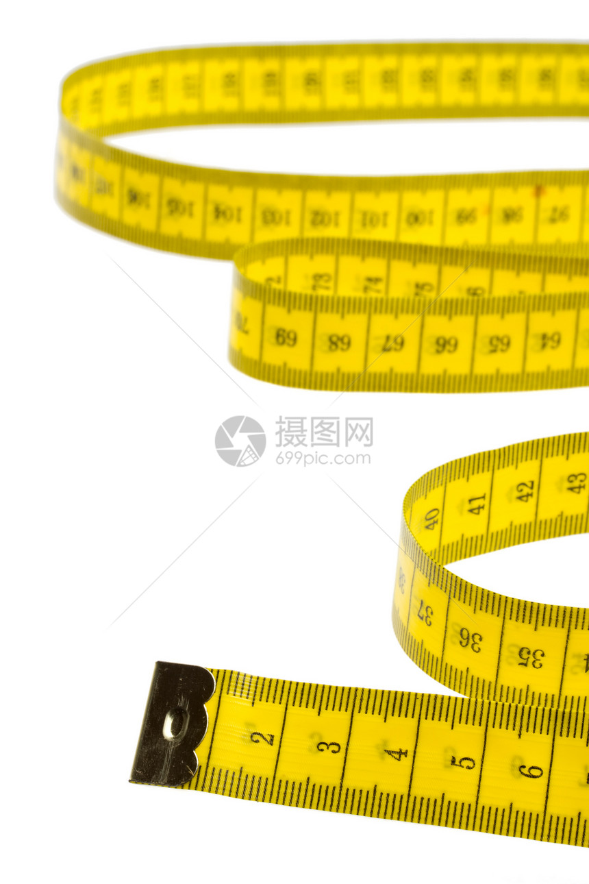 白色背景上孤立的黄色测量磁带重量腰部尺寸裁缝工具概念平衡仪表损失卷尺图片
