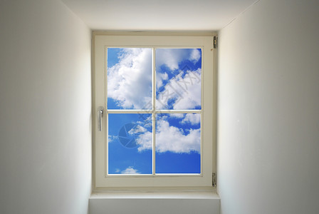 和蓝色的天空房间场景财产天气自由创造力晴天背景图片