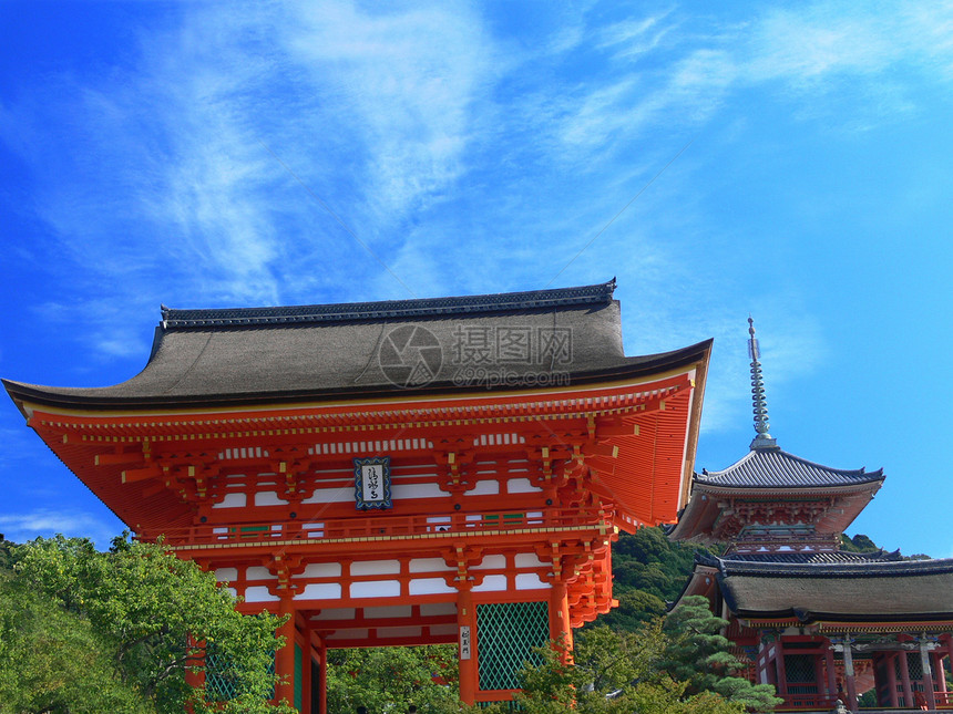 圣殿门建筑绿色崇拜神社神道历史性叶子花园建筑学宗教图片