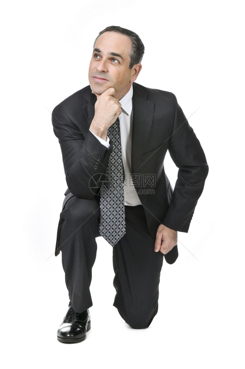 白背景的商界人士专注套装管理人员思想家公司姿势商业思维男性身体图片