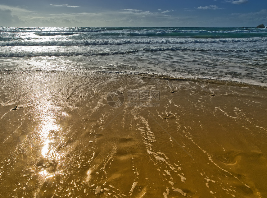 金金沙地平线冲浪支撑海岸线海浪旅游日落孤独和平假期图片