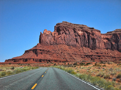 美国古迹谷文化岩石衬套沙漠本土纪念碑风景悬崖高原台面背景图片