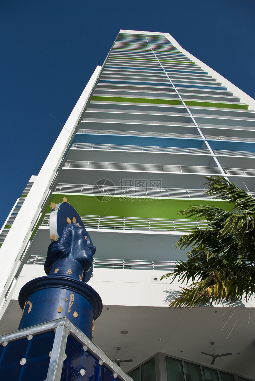 佛罗里达州迈阿密 炎热阳光清晨住宅区建筑气候假期建筑学乐趣天空房地产结构场景图片