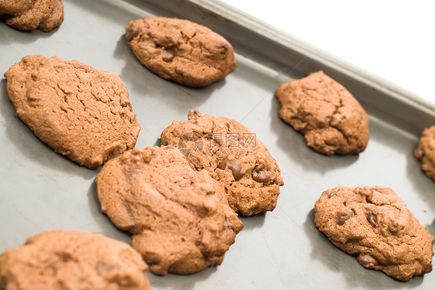 自制巧克力薯片饼干筹码商品棕色小吃芯片食物可可甜点图片