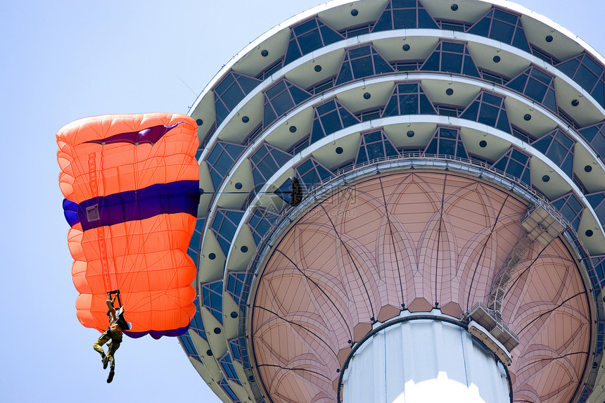 基地跳跃天空降落伞建筑危险运动高度图片