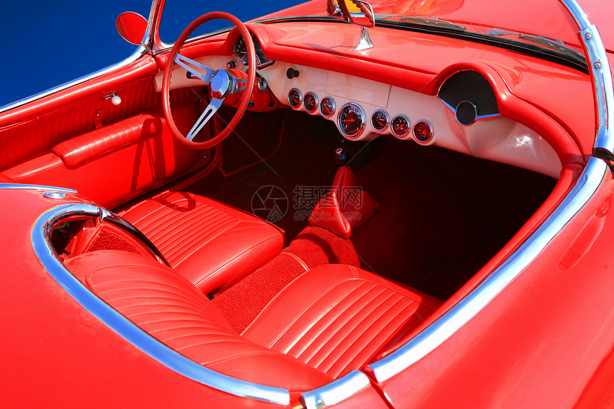 60-70年代红车内部图片