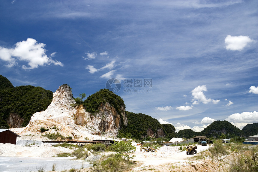 采石工程表面巨石石灰石矿物石坑石头工业碎石悬崖岩石图片