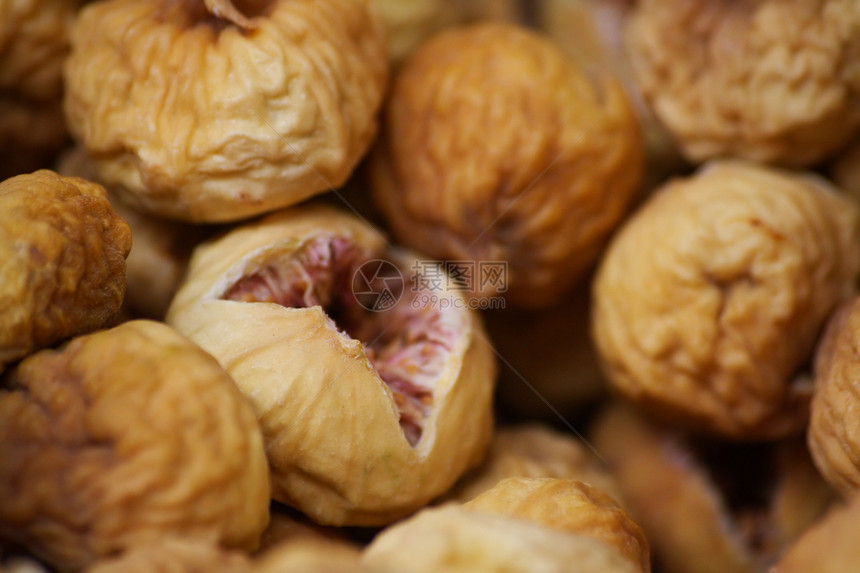 市场上的干枯无花果杂货情调异国食物图片