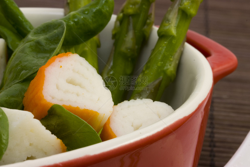 亚辛基磺酰份数黄瓜螃蟹杯子鱼糜蔬菜餐厅沙拉营养饮食图片