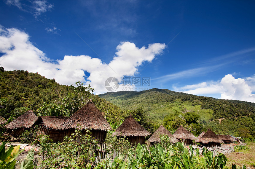 传统山地村文化跑道热带森林房子丛林窝棚土著小屋图片