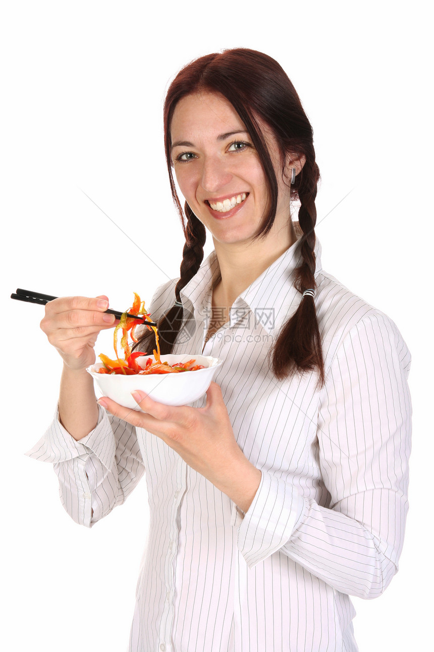 美丽的女人用筷子吃饭胡椒饮食女性女孩餐厅盘子女士工作室食物用餐图片
