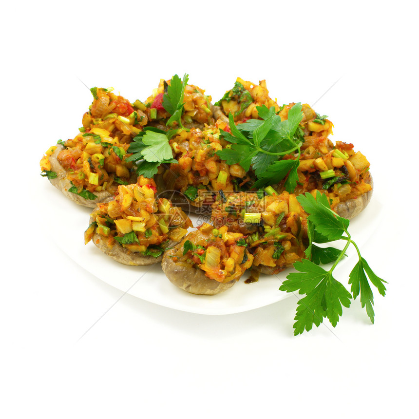 塞满蔬菜的蘑菇白色饮食食物香菜棕色盘子美食图片