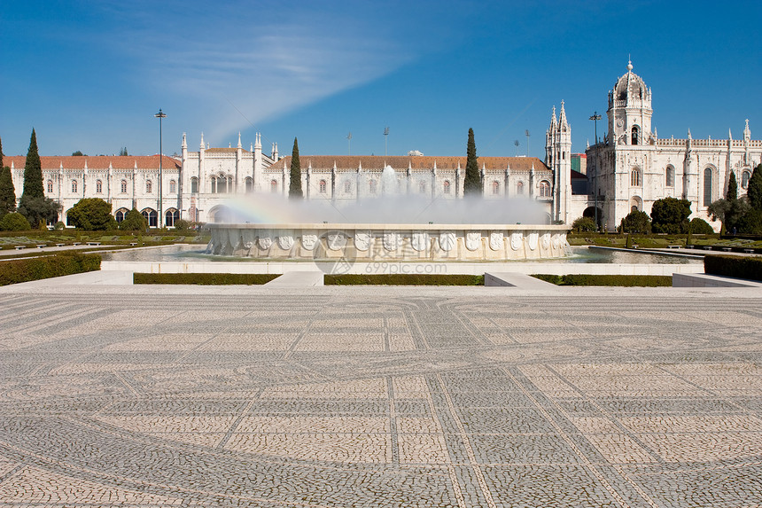 希罗诺地名修道院位于葡萄牙里斯本喷泉石榴石宗教手工旅游世界遗产天空旅行教会地标图片
