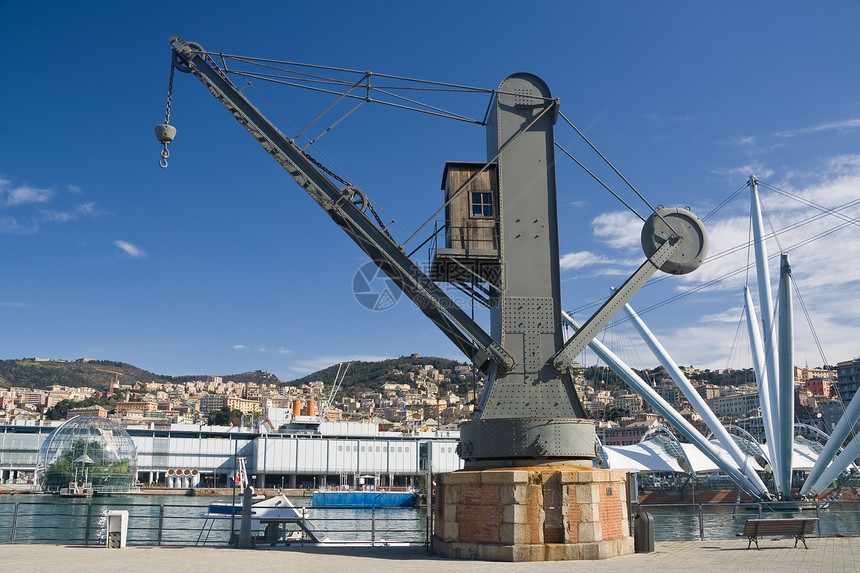 Genova 旧港口起重机图片