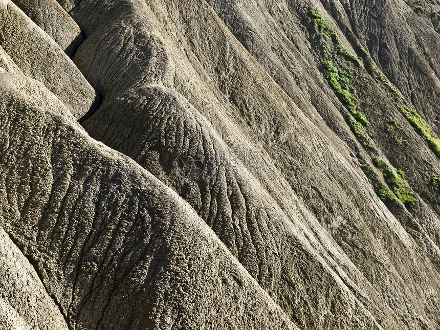 Clay 丘陵顶峰天际爬坡道环境地质生态植物群假期地质学矿物图片