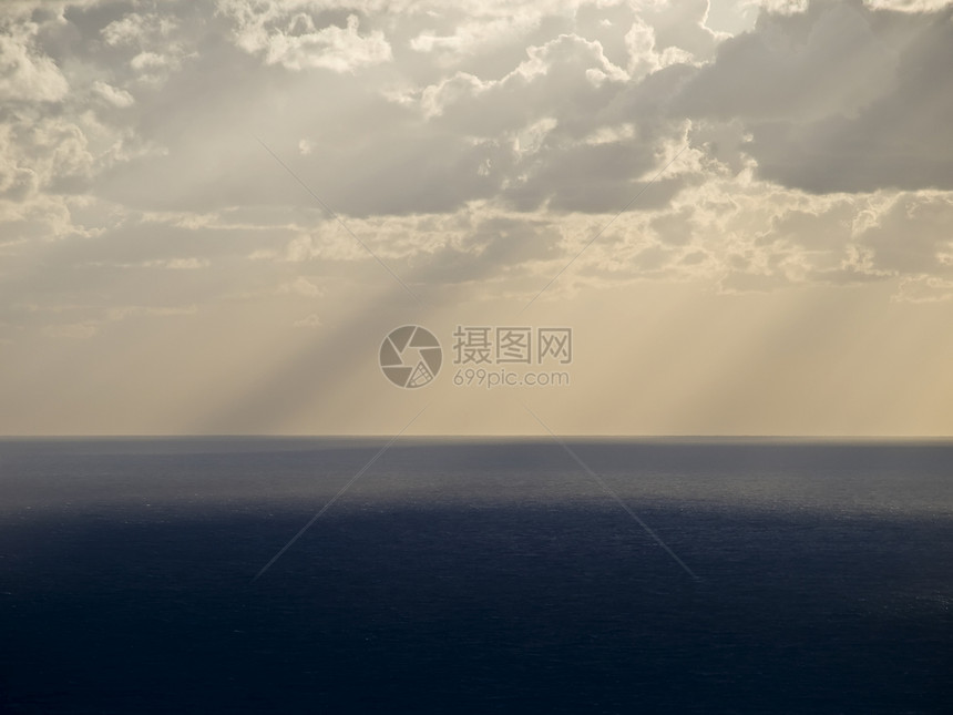 地中海黄昏地平线日出天空风景天顶地球环境插图气象射线图片