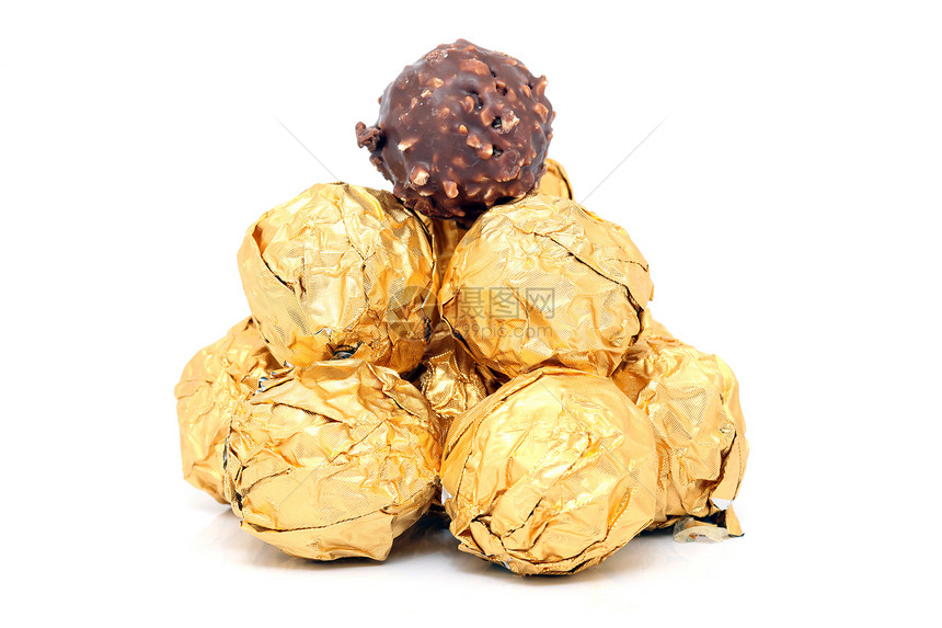 巧克力球金子金字塔糖果糕点包裹白色营养甜点美食食物图片