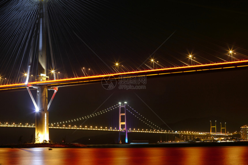 夜里香港桥 廷九桥和清马桥金属建筑地标公司旅行天际金融反射黑色城市图片
