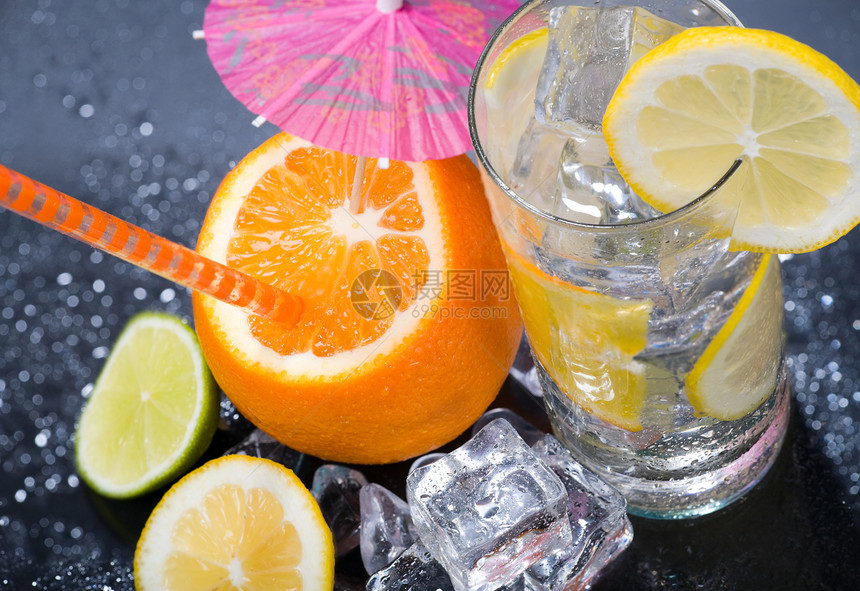 Cycrus 冰水茶点橙子水果苏打玻璃柠檬酒吧派对器皿稻草图片