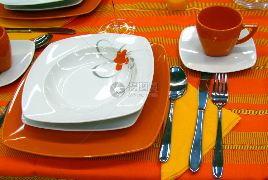 橙色表格勺子自助餐派对盘子美食抛光环境服务厨房质量图片