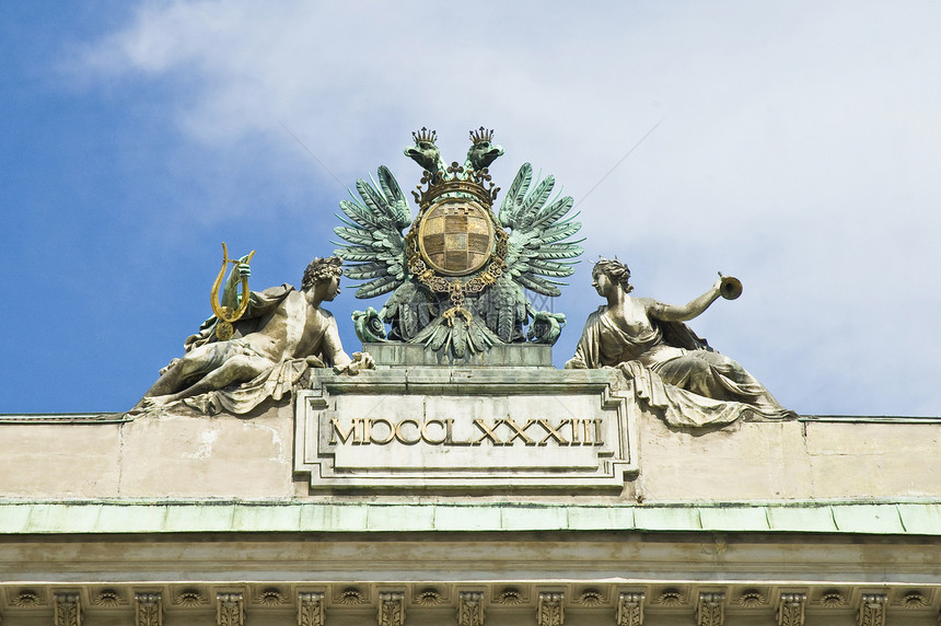 奥地利维也纳建筑日光城市街道雕像景观图片