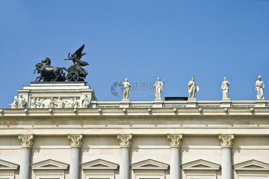 奥地利维也纳城市日光雕像纪念碑建筑景观街道图片